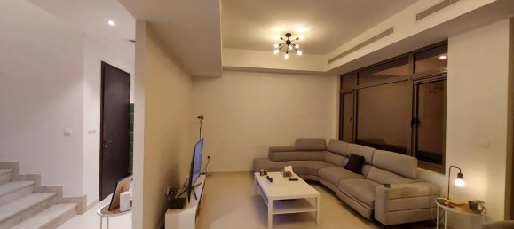 3 bedrooms Villa in Dubai, UAE No. 42699 4