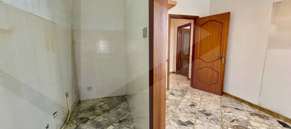 4-salle Propriété commerciale à Matera, Italy No. 27656 12