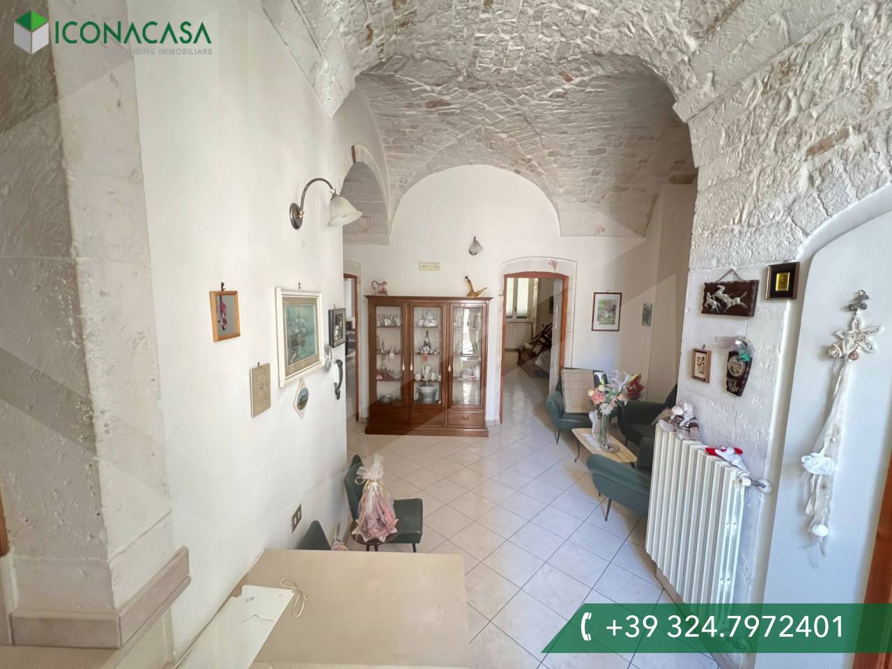 Casa de 11 divisões em Conversano, Italy N.º 17700