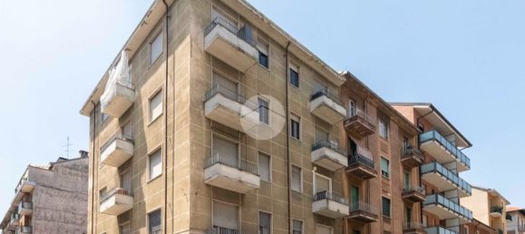 2 rooms Apartment in Turin, Italy No. 263549 19