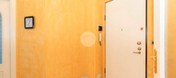 2 rooms Apartment in Turin, Italy No. 263549 6