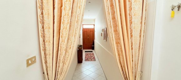 3-Zimmer Haus in Turi, Italy, Nr. 125359 2