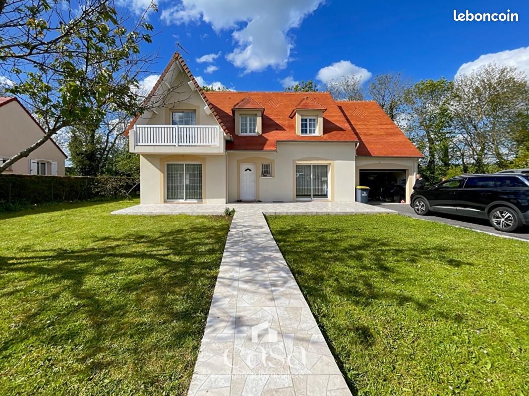 6 bedrooms House in Calvados, France No. 360702