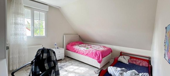 6 bedrooms House in Calvados, France No. 360702 11