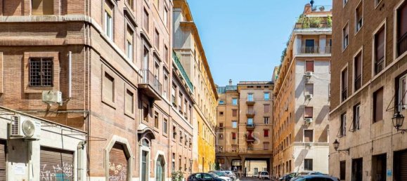 4 bedrooms Apartment in Rome, Italy No. 334919 28