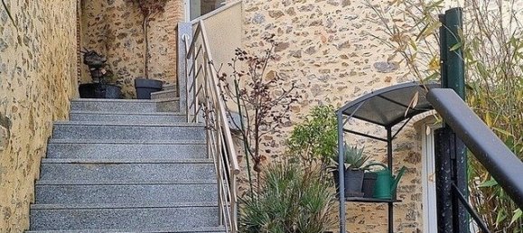 4 bedrooms House in Chemere-le-Roi, France No. 195996 19