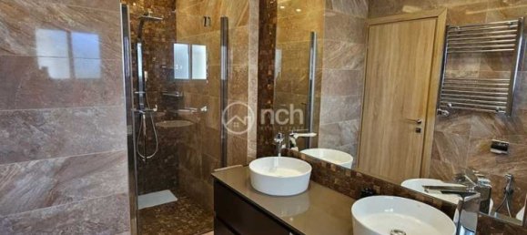 4 Schlafzimmer Villa in Agios Tychonas, Cyprus, Nr. 18760 13