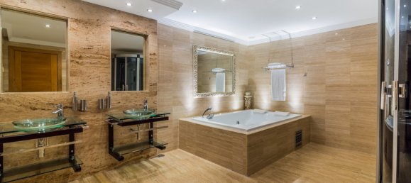 8 Schlafzimmer Villa in Marbella, Spain, Nr. 10067 9