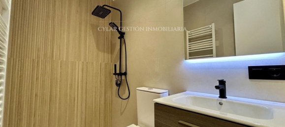 Apartamento de 3 dormitorios en Salamanca, Spain No. 18117 40