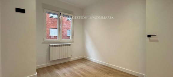 Apartamento de 3 dormitorios en Salamanca, Spain No. 18117 29