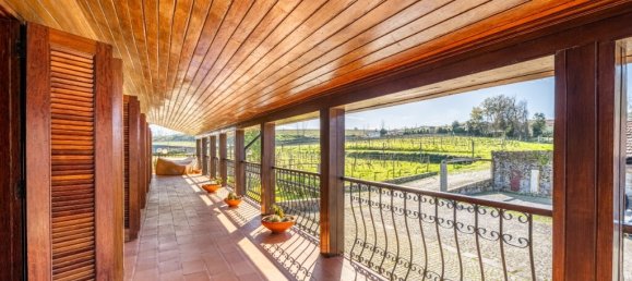 5 bedrooms House in Rendufe, Portugal No. 40916 17