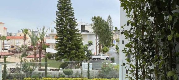 Apartamento de 3 dormitorios en Germasogeia, Cyprus No. 14040 14