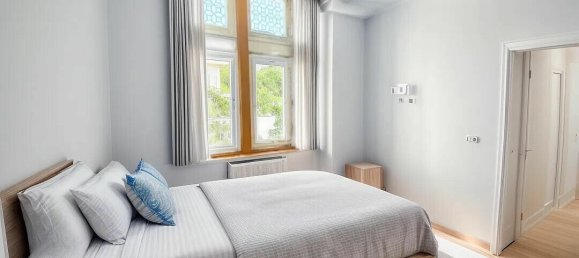 Квартира с 4 спальнями в Орлеан, Франция № 210777 13