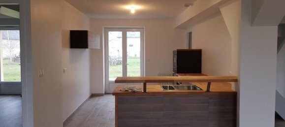 4 bedrooms House in Montierchaume, France No. 104455 15