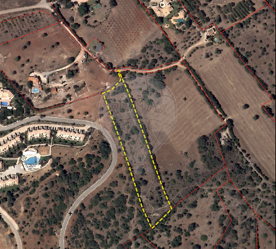 Terrain à Mexilhoeira Grande, Portugal No. 165038