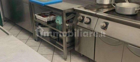 2-Zimmer Gewerbliche Immobilie in Udine, Italy, Nr. 223018 9