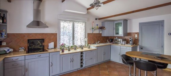 Casa T4 em Saint-Jean-de-Liversay, France N.º 343687 5