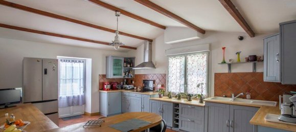 Casa T4 em Saint-Jean-de-Liversay, France N.º 343687 4