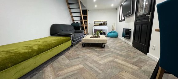 Casa de 1 dormitorio en Bezons, France No. 183041 3