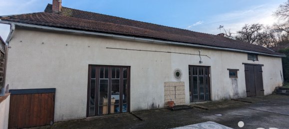 3 bedrooms House in Yonne, France No. 329186 12