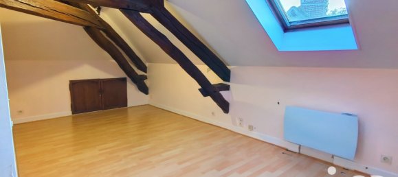 3 bedrooms House in Yonne, France No. 329186 5