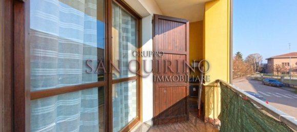 3 rooms Apartment in Fabbrico, Italy No. 119995 8