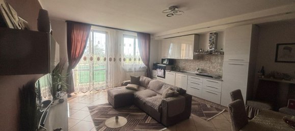 3 rooms Apartment in Stradella, Italy No. 332716 13