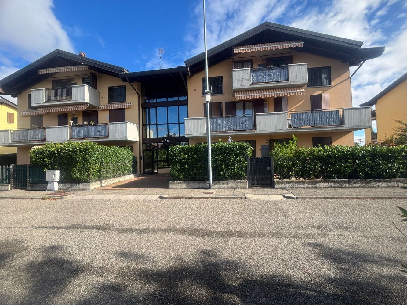 3 rooms Apartment in Stradella, Italy No. 332716