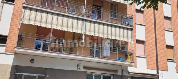 1 room Commercial property in San Lazzaro di Savena, Italy No. 156623 2