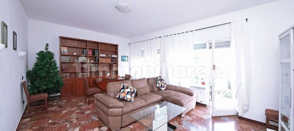 Apartamento de 2 dormitorios en Genoa, Italy No. 313385 3