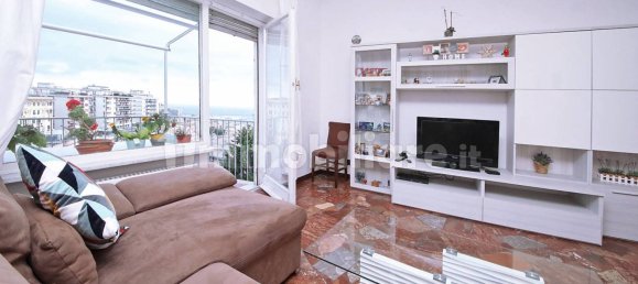 Apartamento de 2 dormitorios en Genoa, Italy No. 313385 8
