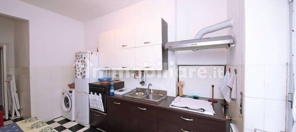 Apartamento de 2 dormitorios en Genoa, Italy No. 313385 25