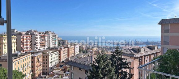 Apartamento de 2 dormitorios en Genoa, Italy No. 313385 11