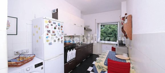 Apartamento de 2 dormitorios en Genoa, Italy No. 313385 22