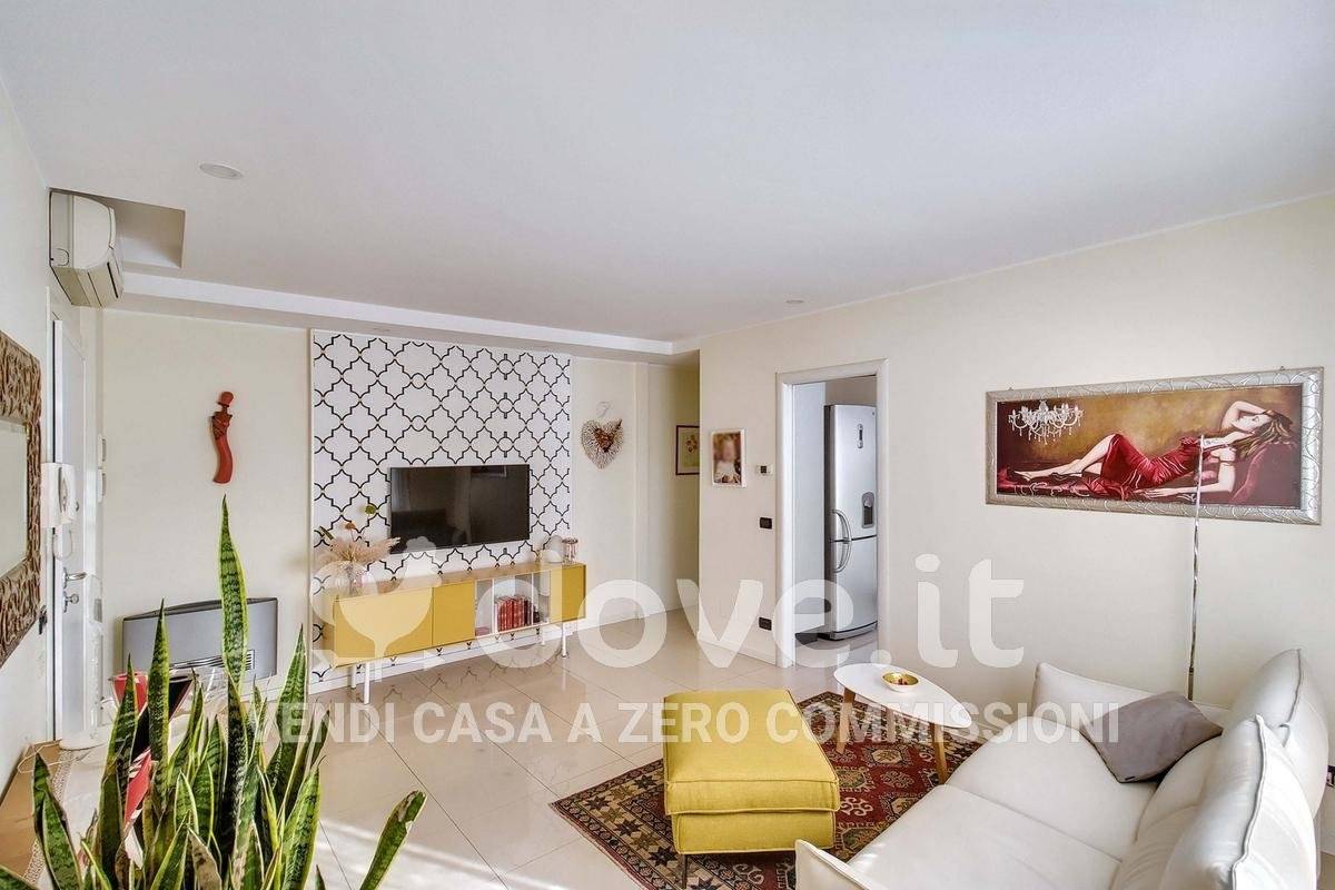 Квартира с 2 спальнями в Монтегротто Терме, Италия № 217503