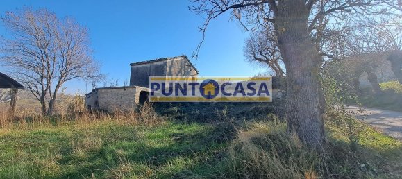 Terreno em Campli, Italy 4000 m² N.º 187724 14