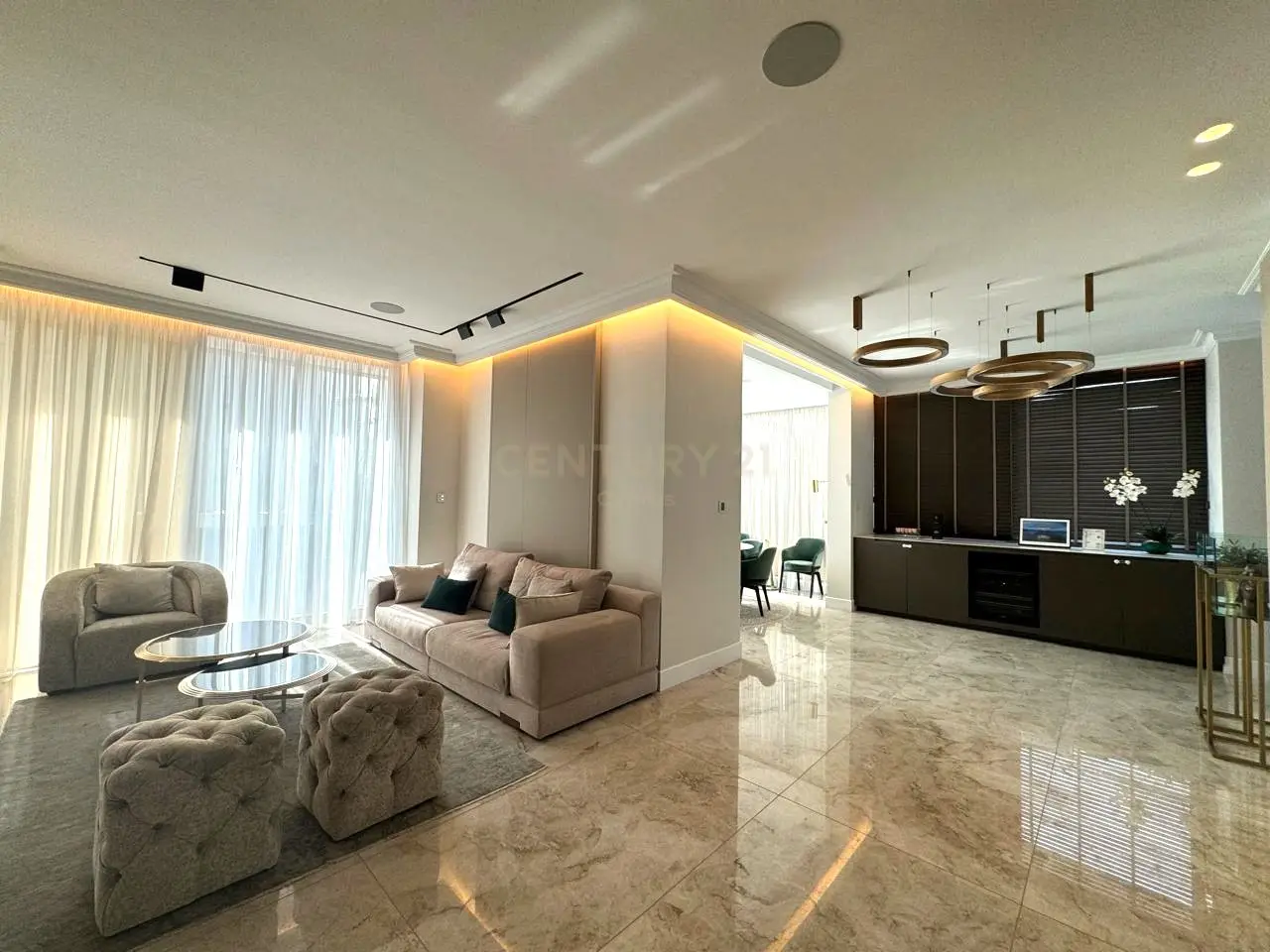 Квартира с 2 спальнями в Лимасол, Кипр № 5442