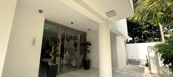 Квартира с 2 спальнями в Лимасол, Кипр № 5442 22