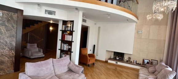 5 Schlafzimmer Haus in Sabail, Azerbaijan, Nr. 1139 12