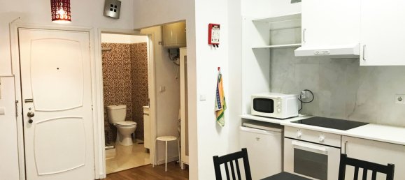 2 chambres Appartement à Porto, Portugal No. 97343 10