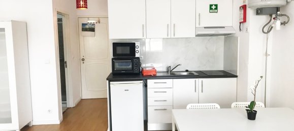 2 chambres Appartement à Porto, Portugal No. 97343 2