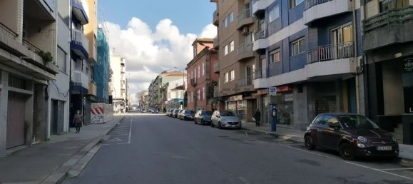 2 chambres Appartement à Porto, Portugal No. 97343 17