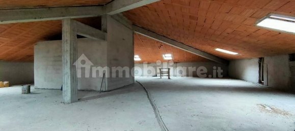 3 bedrooms House in Ronco all'Adige, Italy No. 218847 3