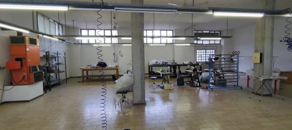 3 bedrooms House in Ronco all'Adige, Italy No. 218847 9