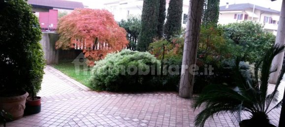 3 bedrooms House in Ronco all'Adige, Italy No. 218847 13