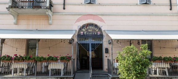 5 rooms Commercial property in Fontanellato, Italy No. 315796 3