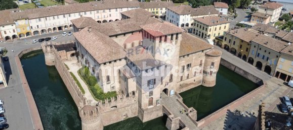 5 rooms Commercial property in Fontanellato, Italy No. 315796 22