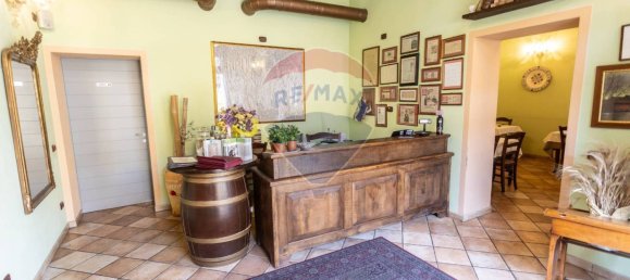 5 rooms Commercial property in Fontanellato, Italy No. 315796 9
