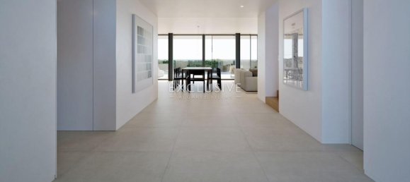 4 bedrooms Villa in Lagos, Portugal No. 7622 11