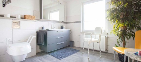 5 bedrooms House in Vorpommern-Greifswald, Germany No. 332779 6